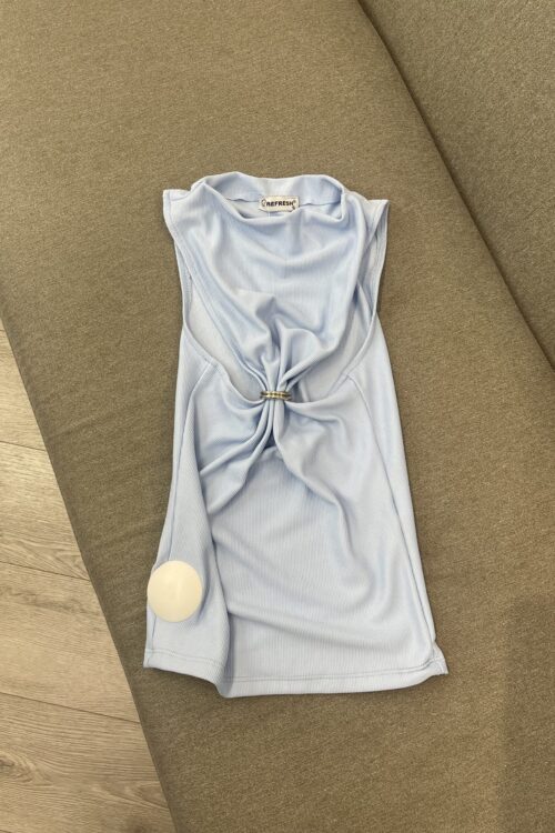 Bluzë “Ribbed” Blu Qielli pa Mëngë me Unazë Drapazhi dhe Prerje në Be