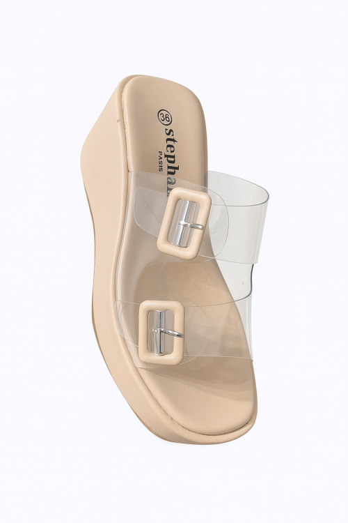 Sandale Elegante me Platformë Bezhë me Rripa Transparente dhe Kopse Metalike