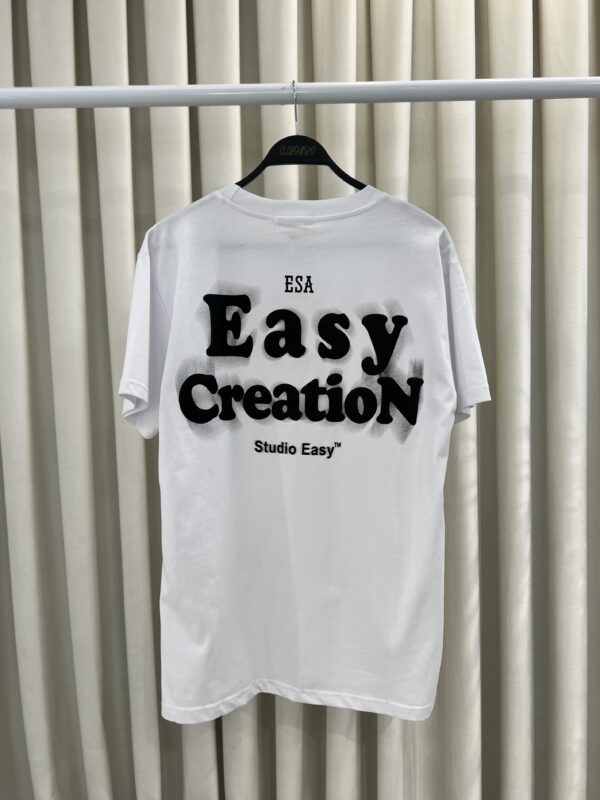 Bluze e Bardhë "Easy Creation" nga ESA - Stili Minimalist dhe Krijues - Figura 3