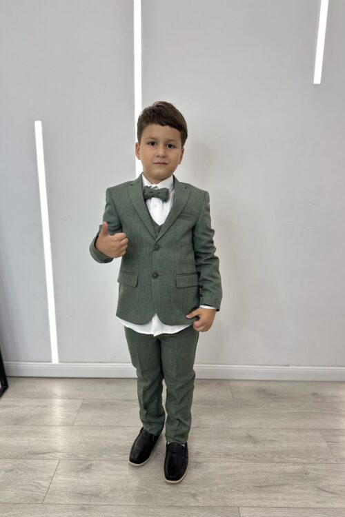 Kostum elegant i gjelbër ulliri për djem