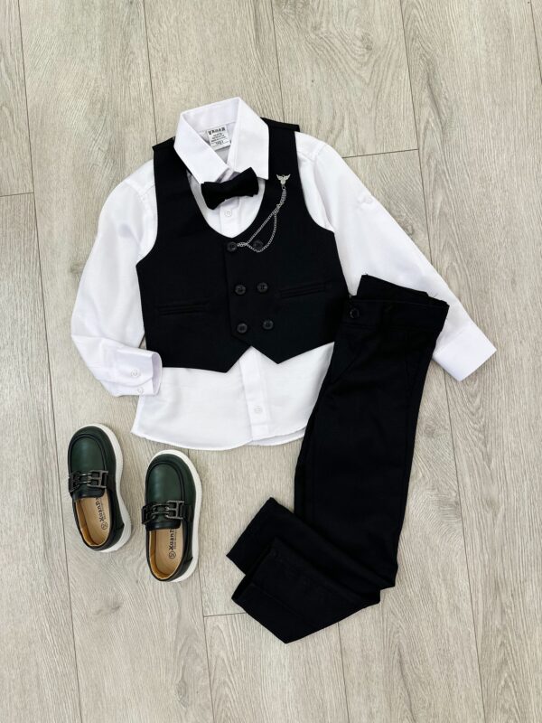 Komplete Elegante për Fëmijë: Stil dhe Komfort për Vogëlushët Tuaj