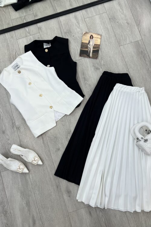 Set Veshjesh me Elegancë dhe Kontrast”