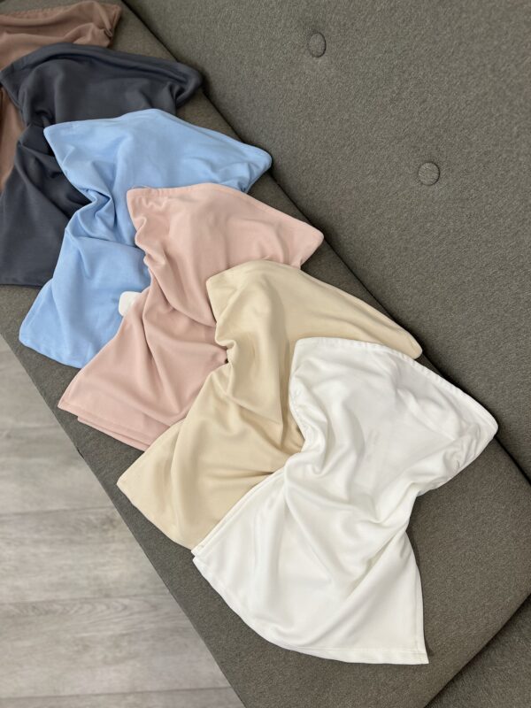 Koleksion topesh bustier në ngjyra pastel dhe neutrale - Figura 3