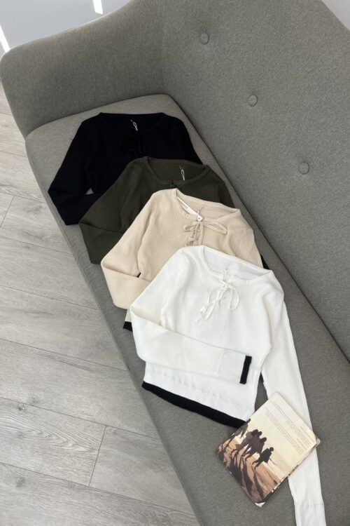 Bluza me lidhëse dhe thurje të rehatshme