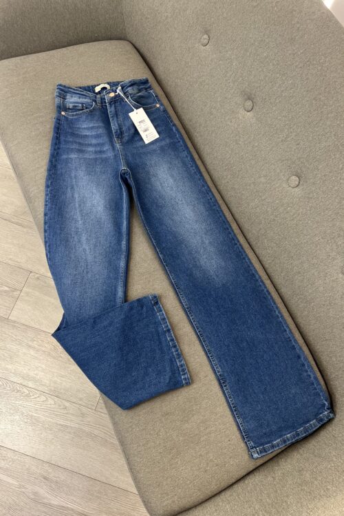 Farmerka Blu të Errët me Prerje të Gjerë