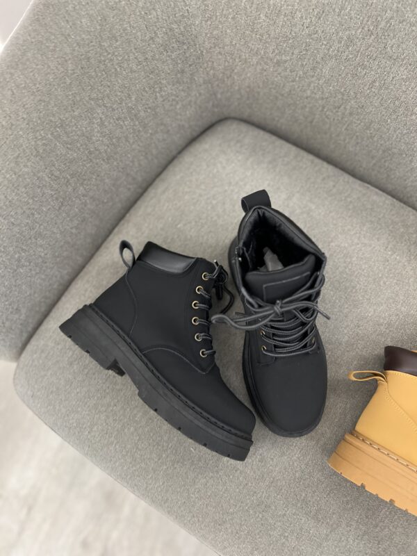 Çizme (Combat Boots) ngjyrë e zezë