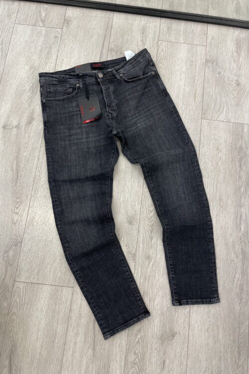 Elegancë urbane xhinset gri të zezë (Washed Black) 🖤