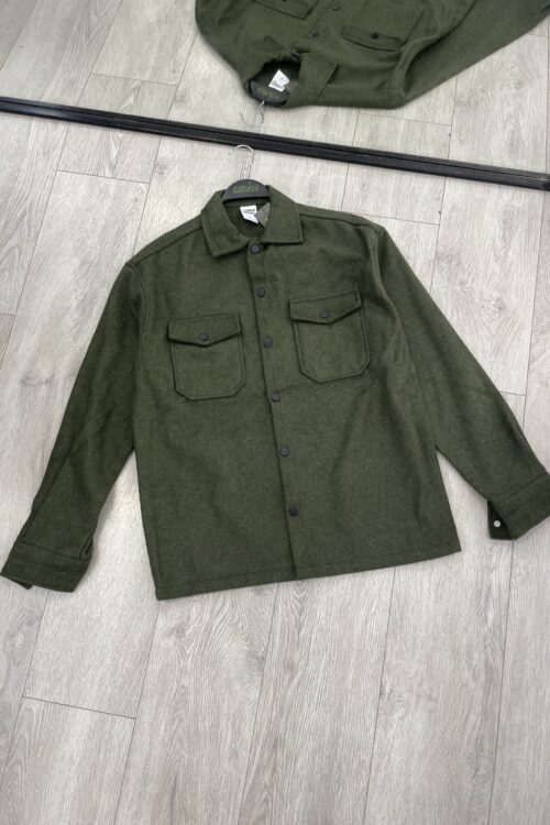 Këmishë xhaketë e ngrohtë dhe trendi