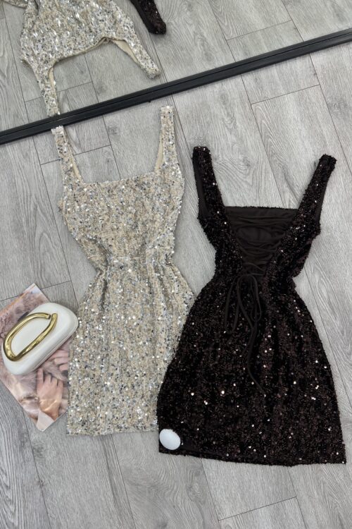 Shkëlqeni në çdo festë – M – E bardhe