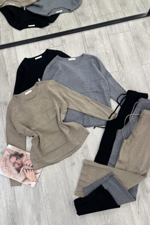 Set Komplet Rehatie – Triko dhe Pantallona